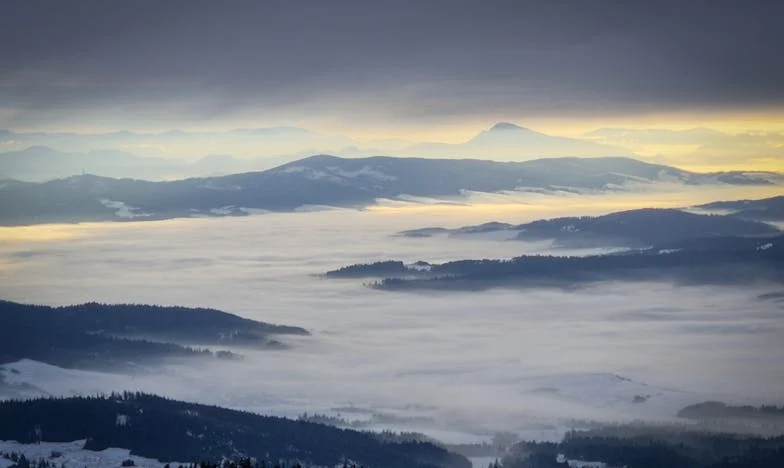 Синът ми се ожени за жена с дете: Пътят към новото ни семейство