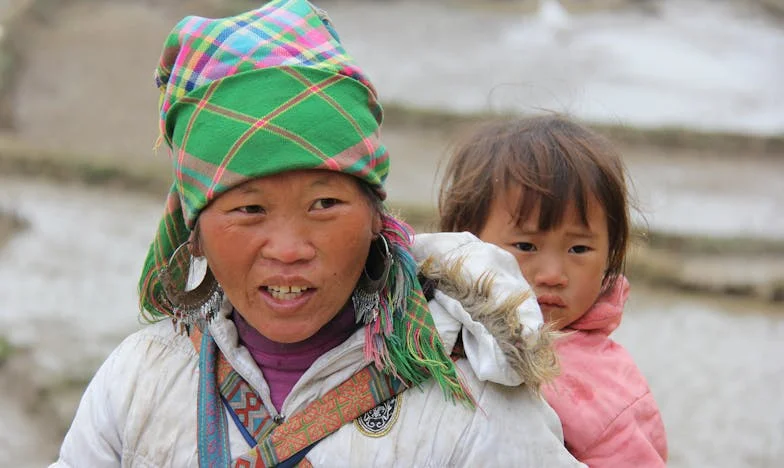 Изгонена от дома заради бременност: Десет години по-късно родителите ми се върнаха с молба за помощ