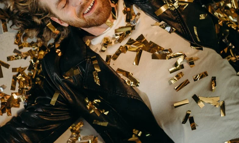 Изоставен в началото: Невидимите битки на Емил