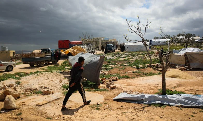Мамо, върни ми ключовете: Историята на един дом, в който любовта се губи между вратите