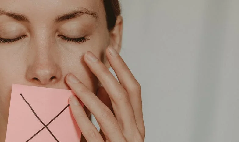 Татко, престани да ми звъниш. Нямам време вече да ти помагам.