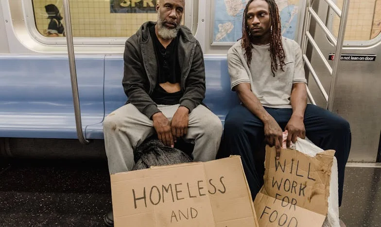 „Мамо, защо не можеш да ми дадеш повече?” – Изповедта на една пенсионирана учителка