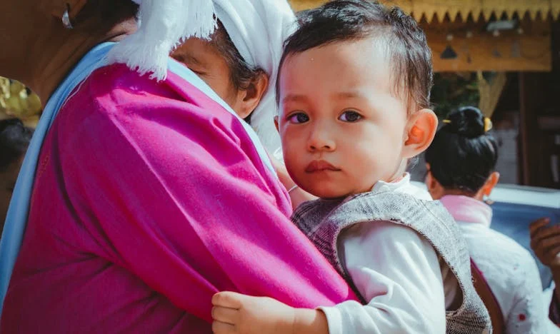 „Съжалявам, мамо, но ме е срам…” – Когато любовта не е достатъчна между майка и дъщеря