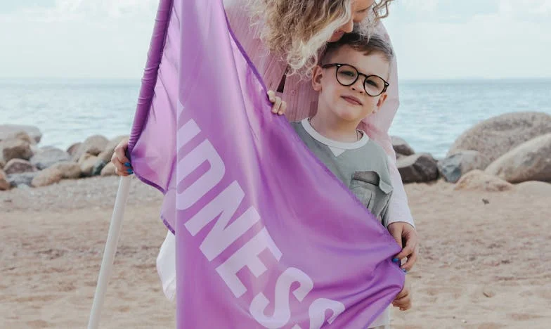 „Тръгвам си“, казах тихо: „Тя няма да ни остави да живеем на спокойствие“