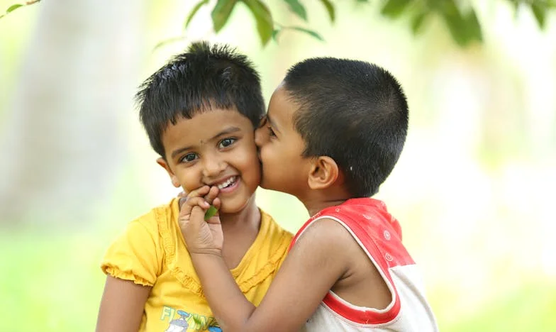 Когато домът вече не е дом: Тежестта на неизказаните думи