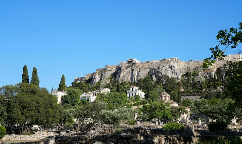 Моята малка Лилия с рокля на Gucci: Лоша майка ли съм или просто различна?