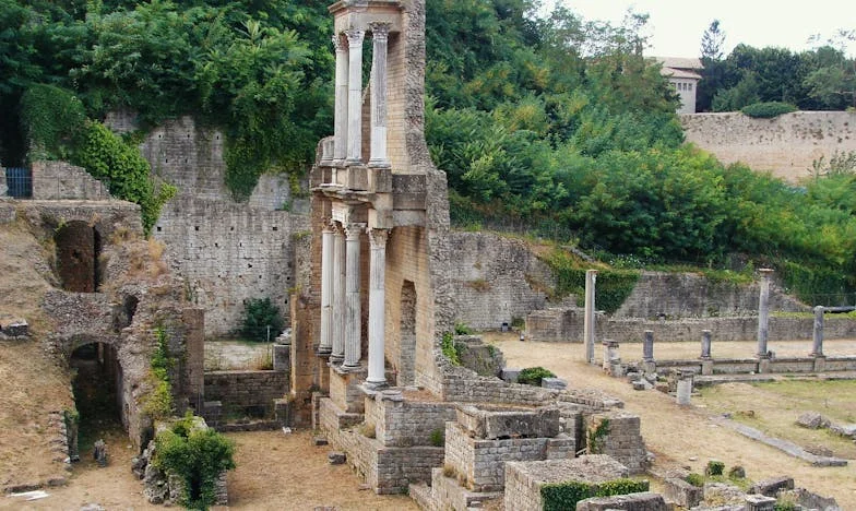 „Никога не бях истинска баба – а сега аз ли съм виновната?” Изповедта на една българска свекърва