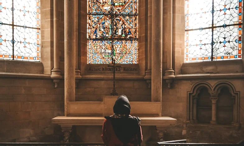 Съботната сутрин, която разби доверието ми – Историята на Зорница от кварталния супермаркет