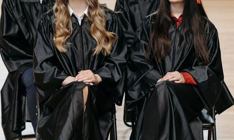 Изоставена: Майка ми избра него, а не мен