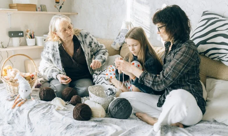 Когато мечтите за свобода се превърнат в кошмар: Историята на една българска снаха и изгубеният личен живот