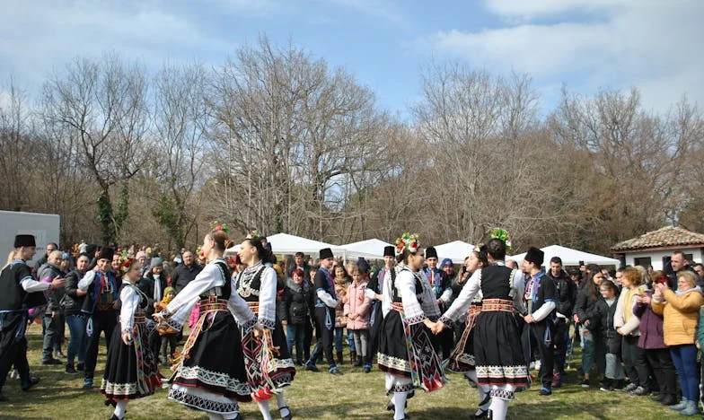 Снахата ми смени ключалките и настани родителите си – история за предателство и борба за дом