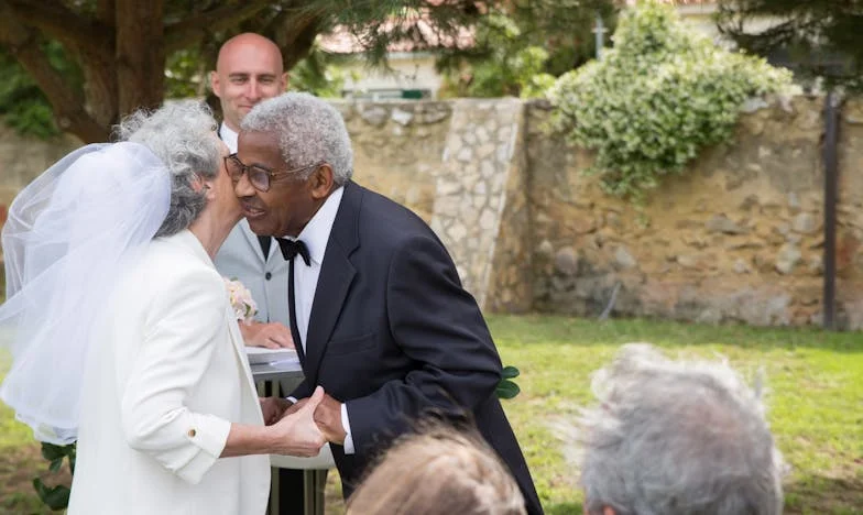 Тайните спестявания на Иван: Когато доверието се разпада на парчета