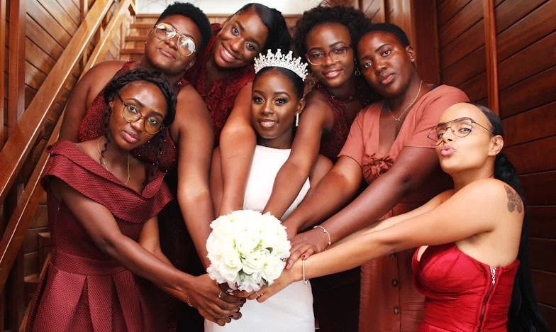 Той ме предаде и ме обвини – защото обичах децата си твърде много. Моята битка за себе си след изневярата на съпруга ми.