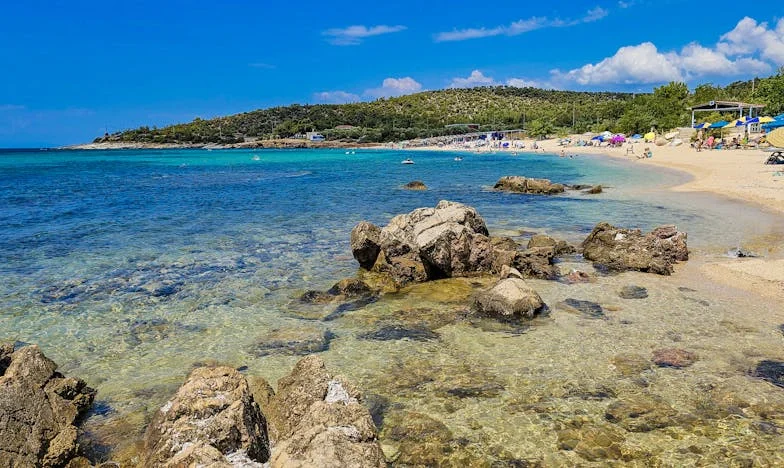 Sanjala sam o sreći, a pronašla sam ruševinu i dijete koje ne prestaje plakati