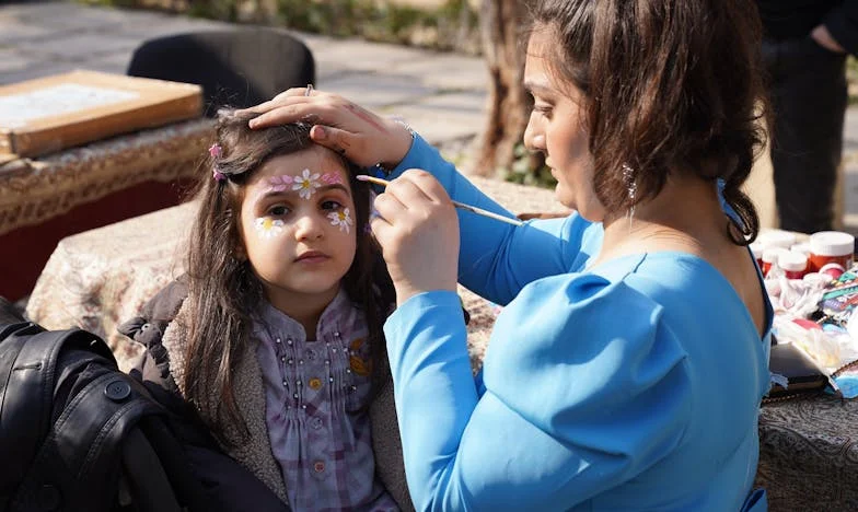 Između Pravde i Srca: Priča o Aurori i Nasljedstvu