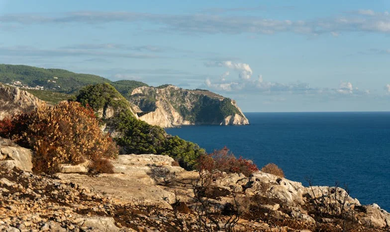 Između Ljubavi i Odanosti: Priča o Majci i Kćeri