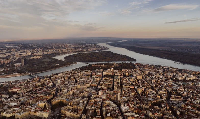 Nije svaki princ onaj kojeg zamišljaš – Priča o izgubljenim snovima i pronalasku sebe