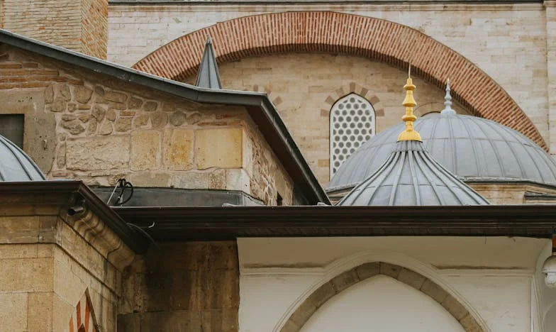 Savršeni zaručnik moje sestre: Istina koja je razbila našu obitelj