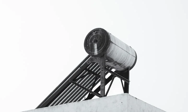 U sjeni svekrve: Priča iz zagrebačkog nebodera