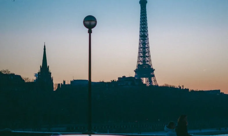 Kad svekrva traži nemoguće: Priča o vjeri, obitelji i traženju mira