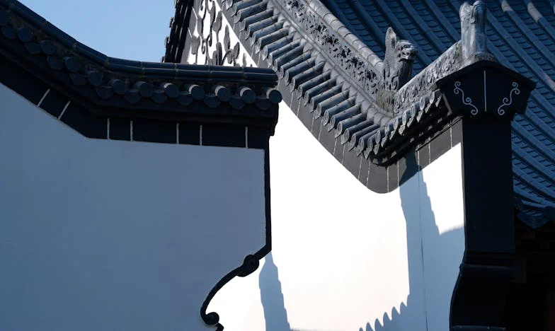 Zemlja koja dijeli: Priča o sestrinskoj svađi i naslijeđu