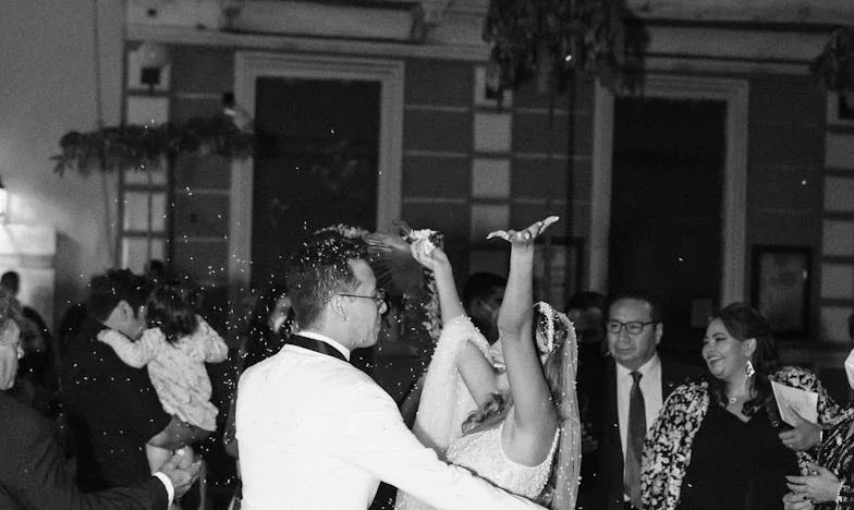 Između Dva Svijeta: Bitka za Moj Dom i Moje Ja