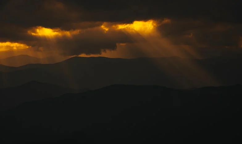„Nemaš pravo na svoju sreću dok bratova djeca ne odrastu!“ – Priča o obitelji koju je slomila očinska kontrola