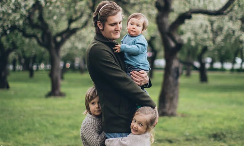 Baka koja je štedjela umjesto darivanja: Priča o ljubavi, nesporazumima i obitelji