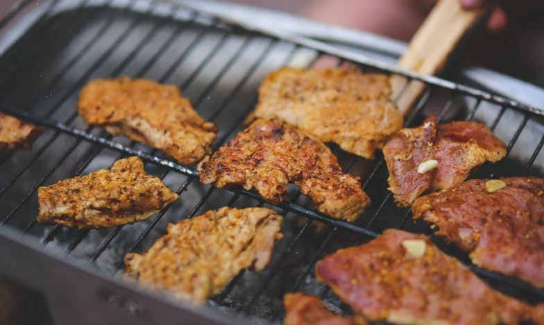 Majko, od danas spavaš u kuhinji! – Priča o poniženju i borbi jedne bosanske majke