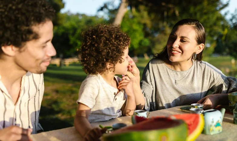 Moja porodica su pravi paraziti: Kako smo Amra i ja odlučili reći dosta!