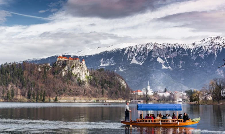Šest mjeseci bila sam robinja u vlastitoj porodici. Kad sam pobjegla, otkrila sam istinu koja mi je promijenila život.