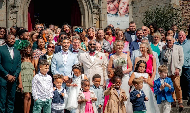 Šezdeset i nevidljiva: Kako sam izgubila sve i pronašla sebe