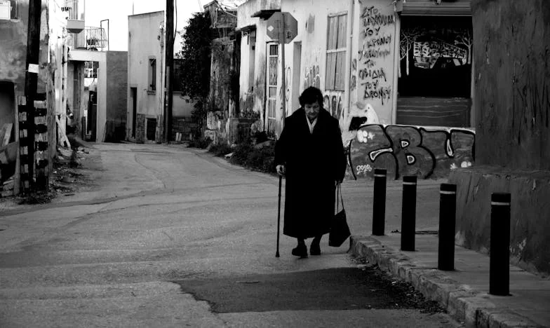 Voljeli su me kao tetku, ali gledali su samo moj stan: Priča o izdaji u porodici