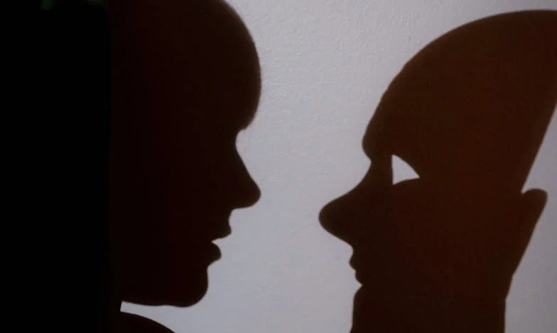 Zaleđeni oproštaji: Zimska noć u Osijeku