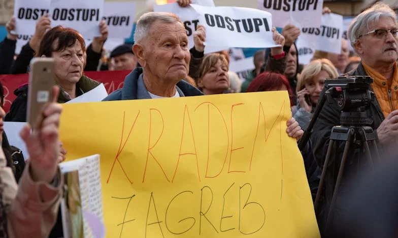 Pod istim krovom: Priča samohrane majke iz Sarajeva