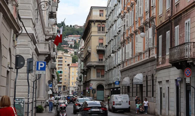 Minuta zpoždění, hodina trápení: Život s tchyní podle jejích pravidel