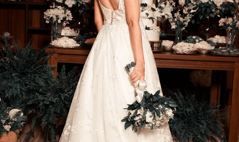 Nevěstin proslov, který roztrhl rodinu: Pravda za prázdnými stoly