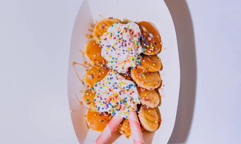 Od napjatého oběda ke společnému stolu: Jak jsem se svou tchyní prošla cestu od slz ke smíchu