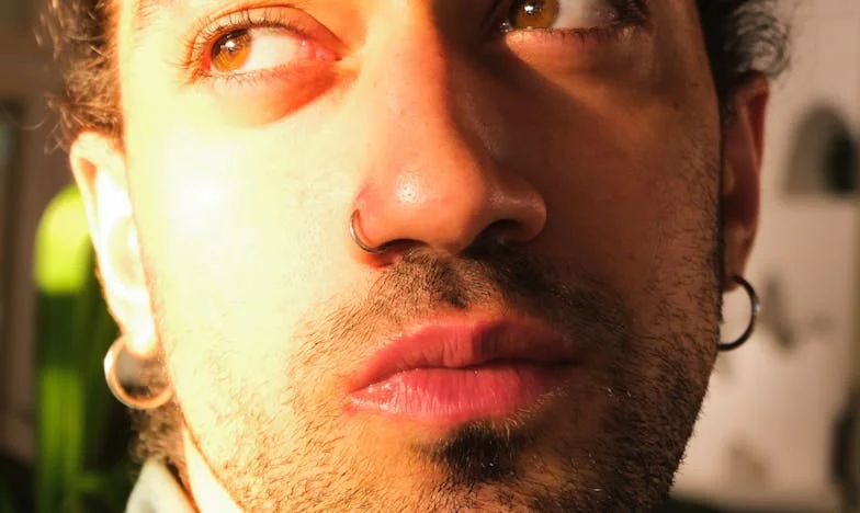 Už nejsem jejich služka: Můj nový začátek po letech mlčení