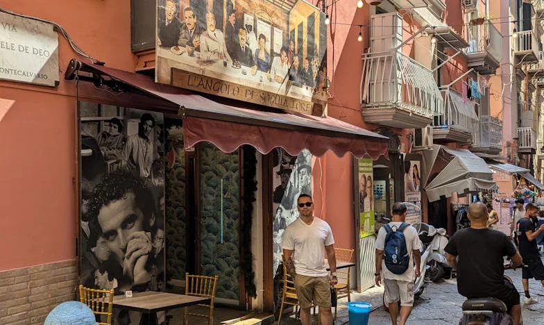 „Už nikdy neuvidíš svého vnuka!“ – Příběh jedné české tchyně, která rozbila mou rodinu