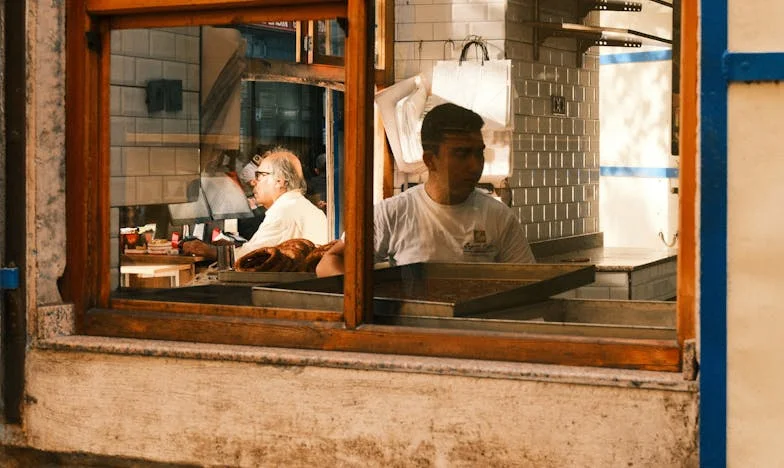 Pět měsíců s tchánem: Bouře v našem malém bytě