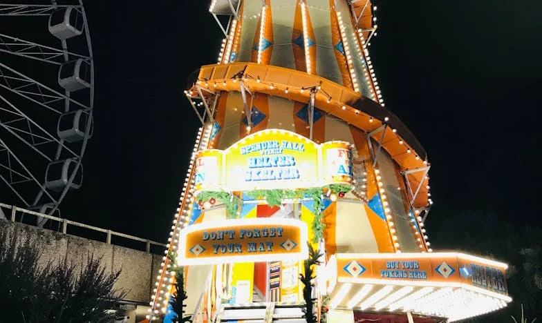 Zrada u večeře: Mezi mateřskou láskou a manželskou krizí