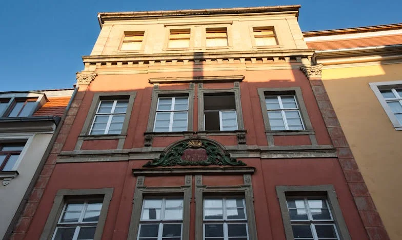 Między miłością a samotnością: Jak straciłam rodzinę, próbując ocalić dom