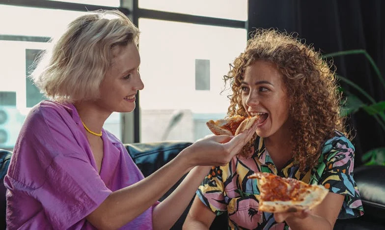 Mam 30 lat i nadal nie mam własnego życia — czy kiedykolwiek się uwolnię od mamy?
