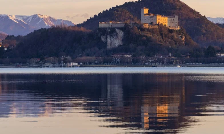 Cień zdrady: Spotkanie z kobietą z przeszłości mojego męża – Moja walka o siebie