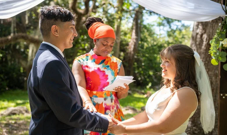 Dlaczego miałabym sprzedać swoje mieszkanie, żeby uszczęśliwić rodzinę męża? Moja walka o własny dom