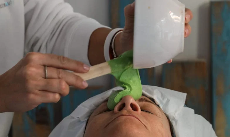 Dom, który rozdarł nasze serca: Moja historia o dziedzictwie, winie i rodzinnych ranach