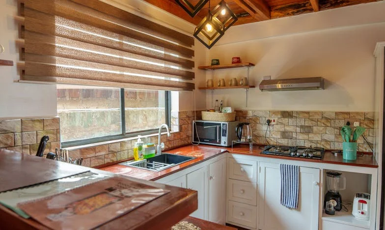 Kiedy o ślubie własnego syna dowiadujesz się od sąsiadki – historia milczenia i rodzinnego rozłamu Kaczmarków