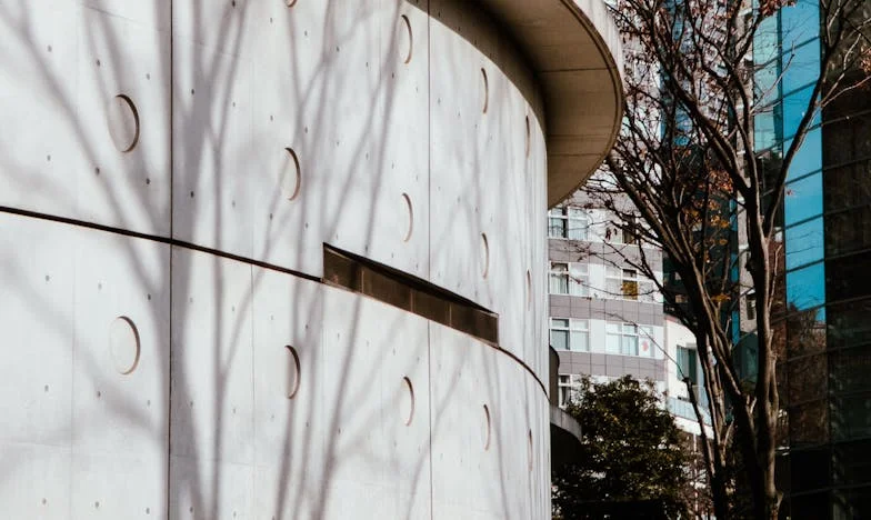 Kiedy cierpliwość pękła: Tamtej nocy kazał mi spać na klatce schodowej