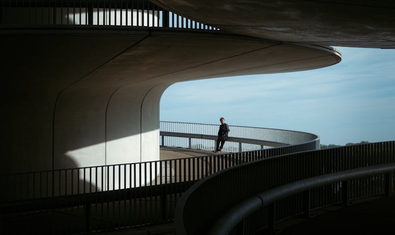 „Marek, jestem w Gdańsku, a dzieci są u mamy. Proszę, zrozum i wybacz” – wyznanie wyczerpanej matki, która musiała uciec, by się nie zatracić
